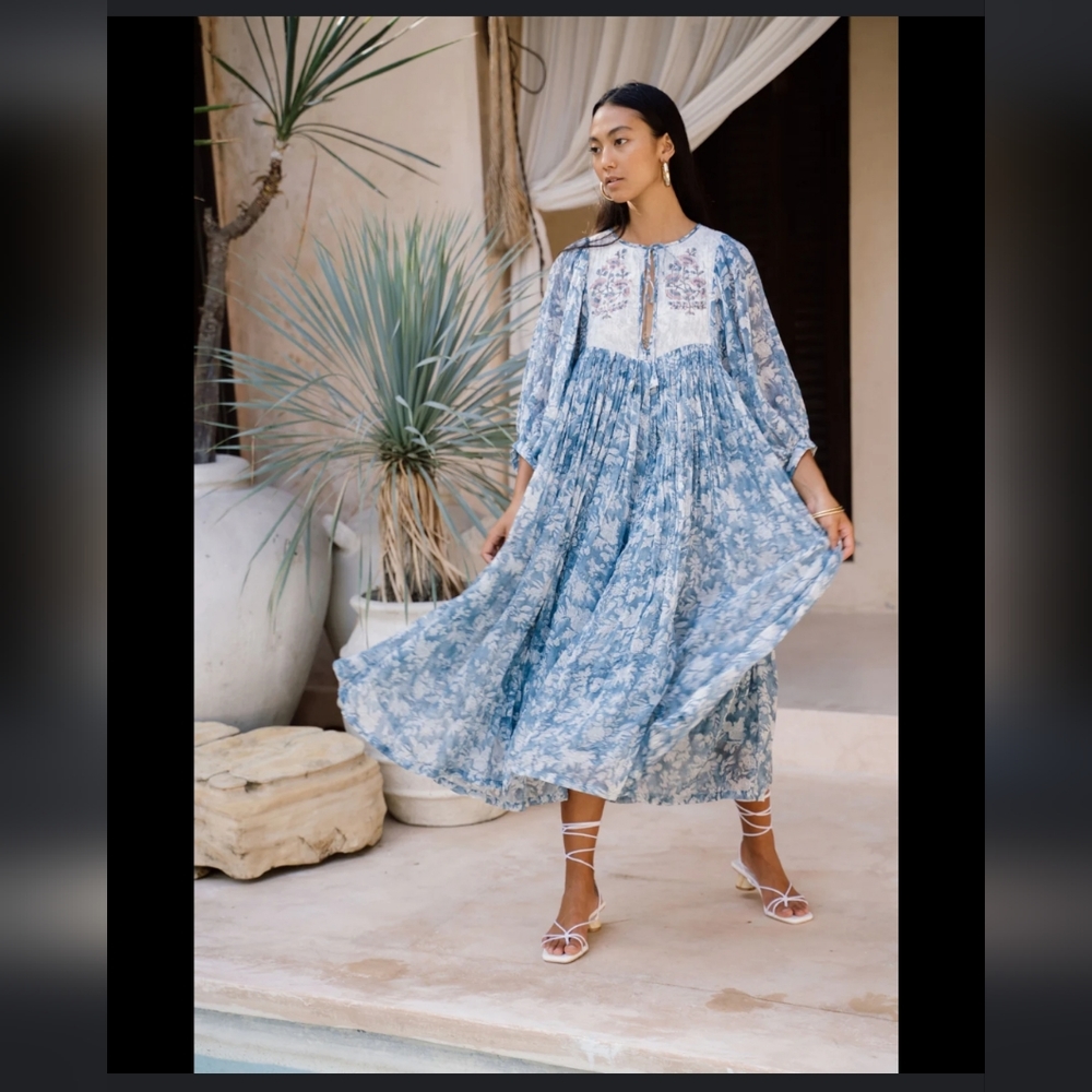 Jaya Midi Dress in Juniper